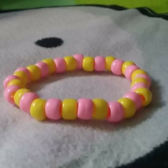 pink and yellow kandi bracelet - Picture 1 of 5